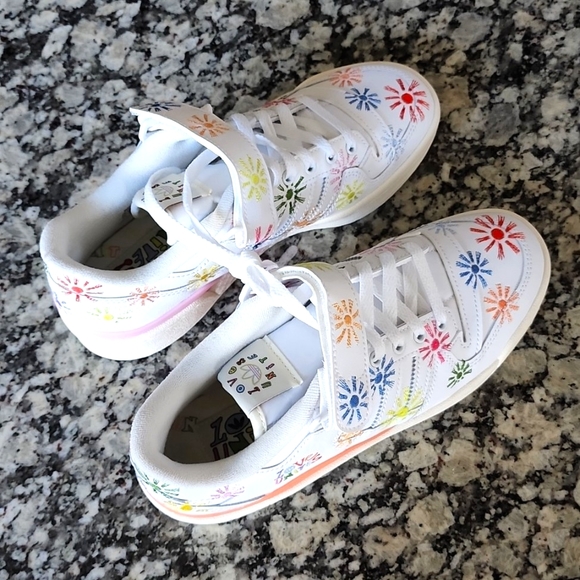Adidas Forum Low Pride Shoes 7 1/2 - Picture 1 of 6
